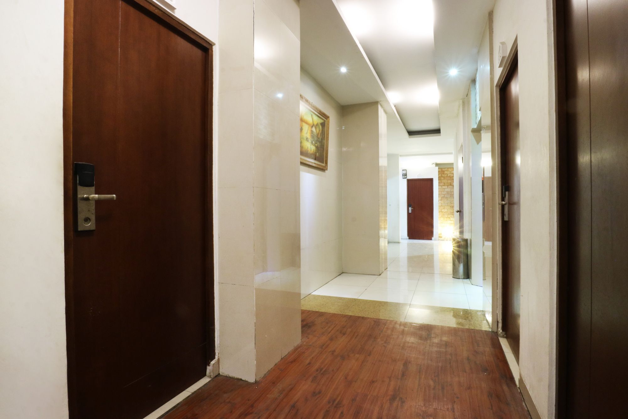 Penthouse Hotel Джакарта Экстерьер фото
